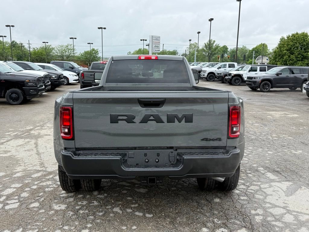 New 2026 RAM 3500 Tradesman AWD/4WD image 7