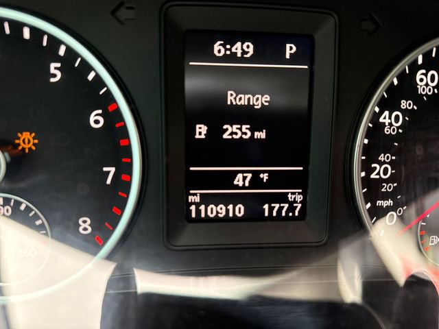 Used 2016 Volkswagen Tiguan SE image 22