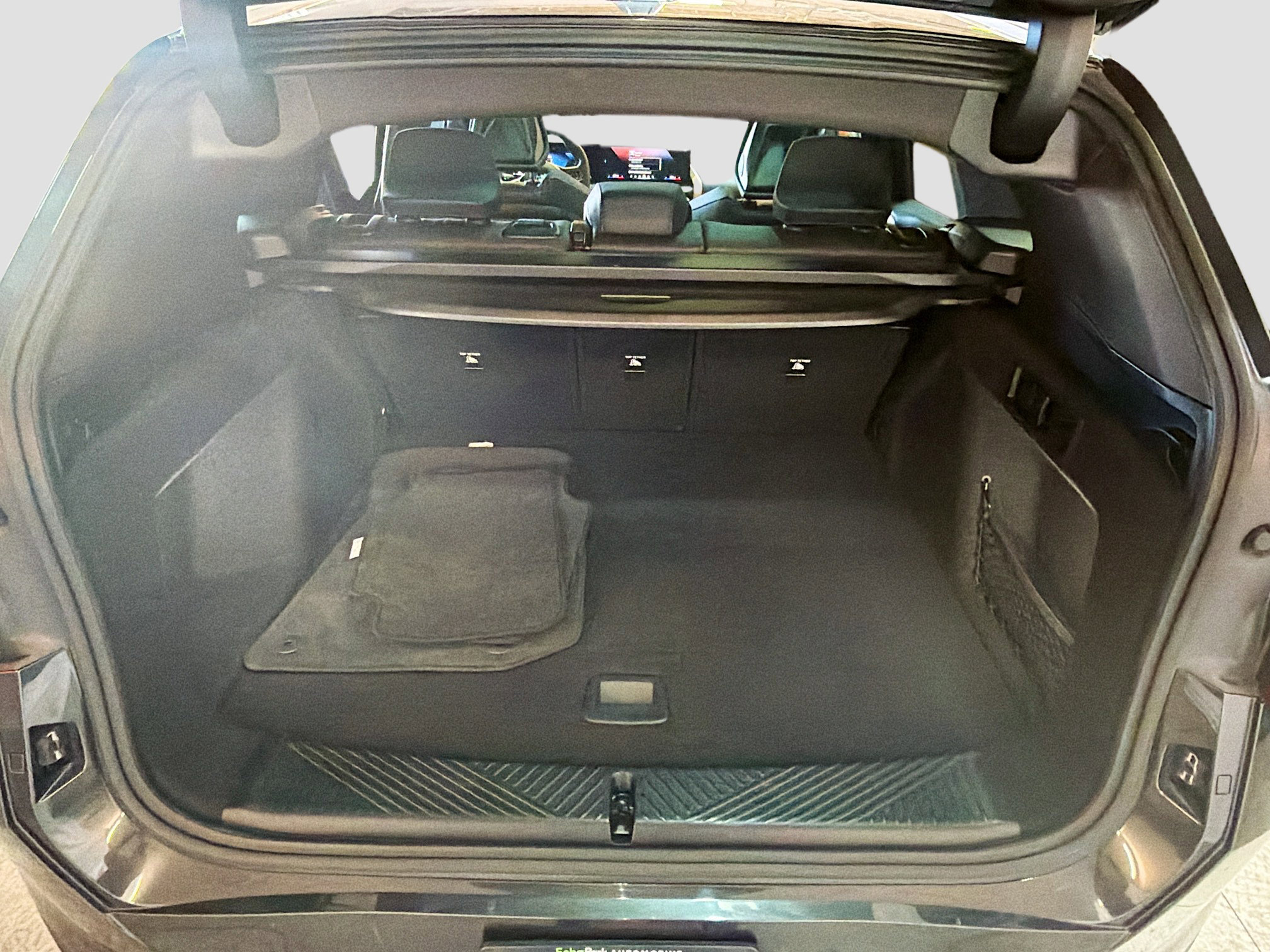 Used 2025 BMW X3 xDrive30i image 30