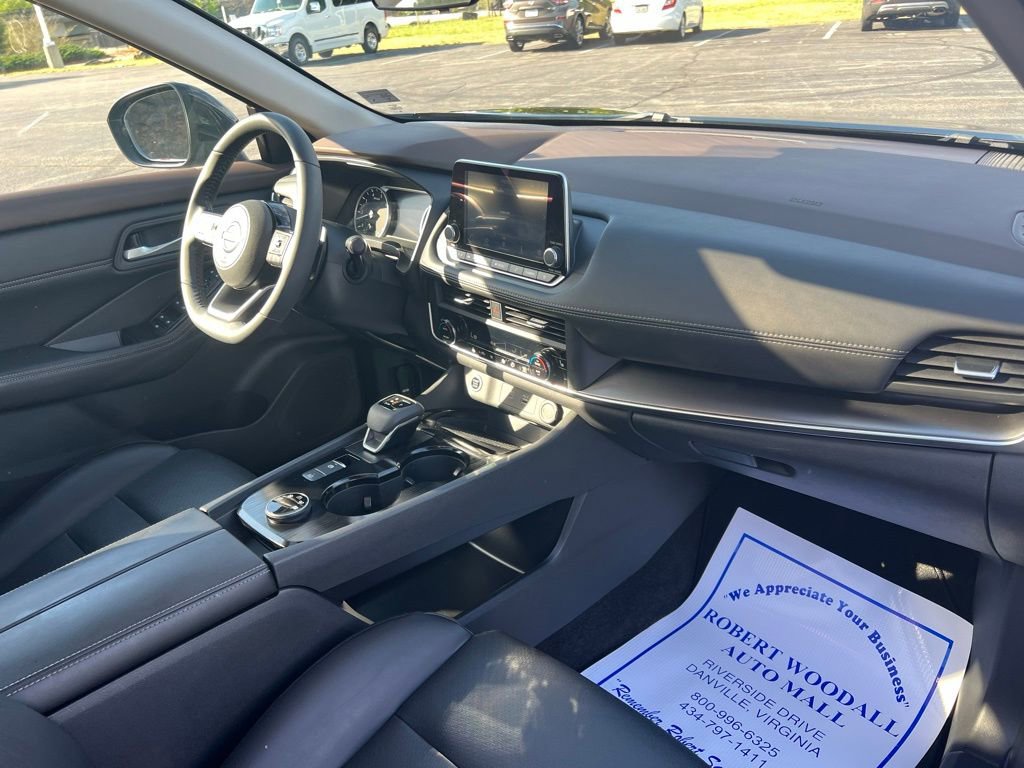 Used 2023 Nissan Rogue SV w/ SV Premium B Package AWD/4WD image 10