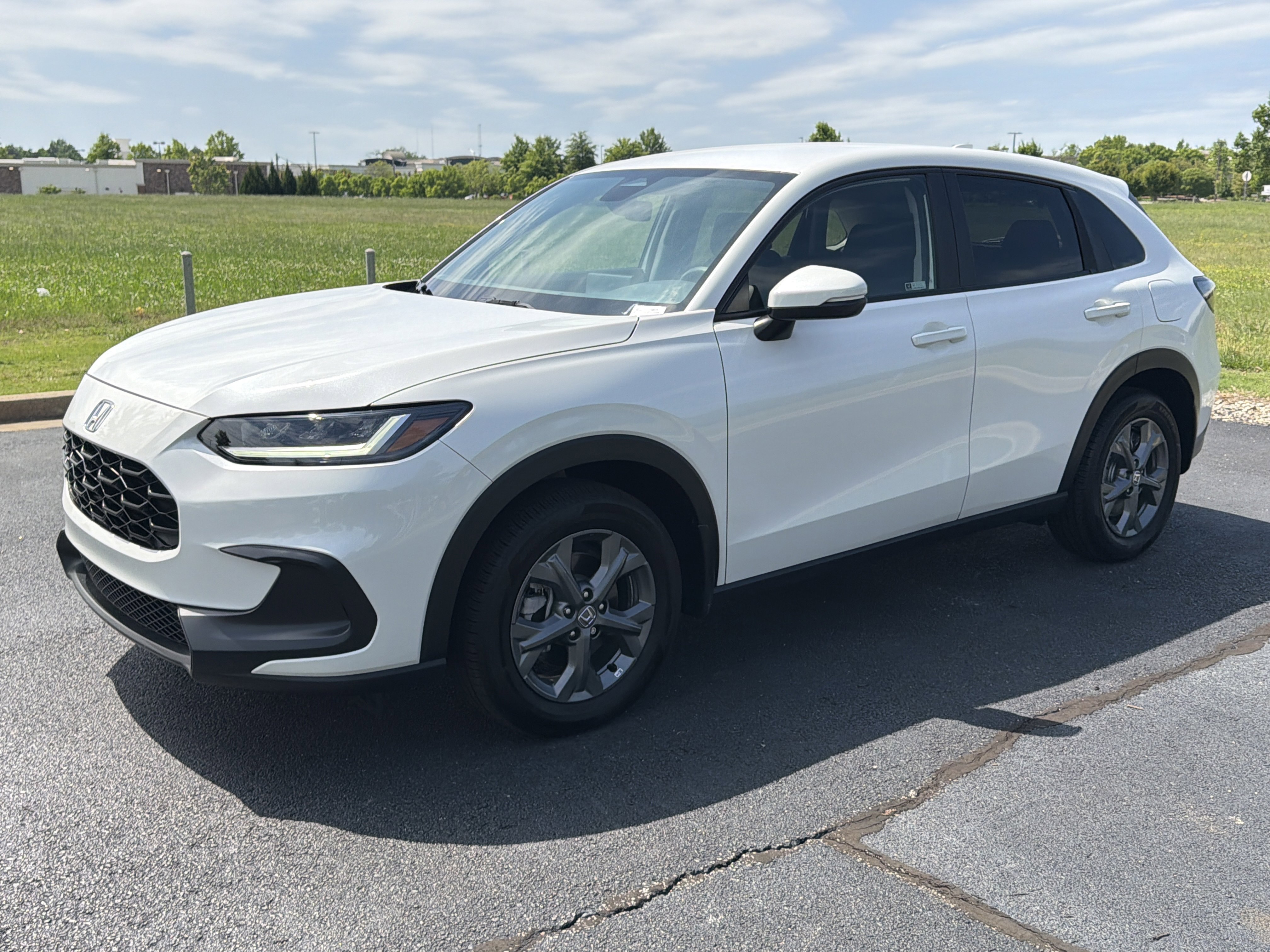 Certified 2026 Honda HR-V LX image 5