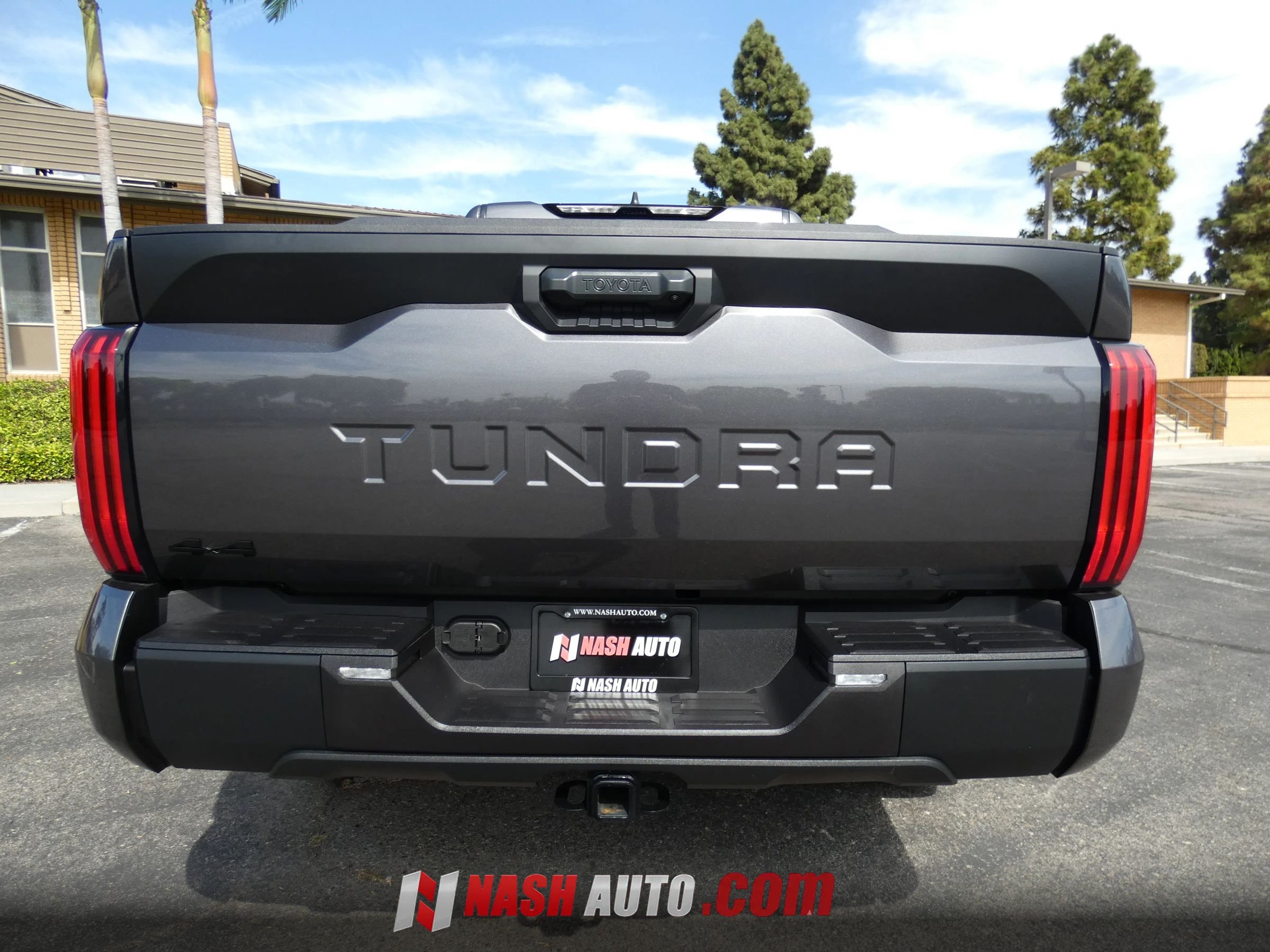 Used 2026 Toyota Tundra SR AWD/4WD image 13
