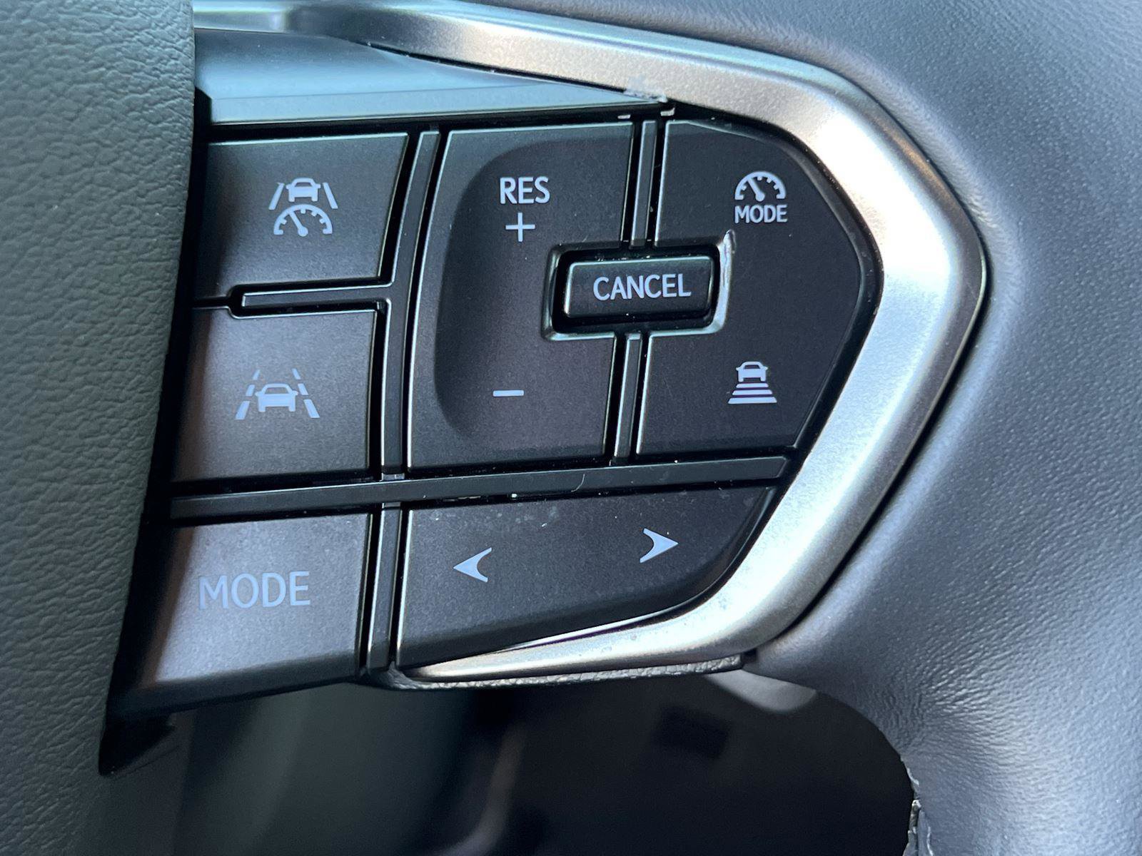 Used 2025 Lexus RX 350 FWD w/ Technology Package image 20