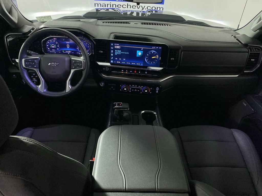 Used 2025 Chevrolet Silverado 1500 LT Trail Boss w/ Convenience Package II AWD/4WD image 25