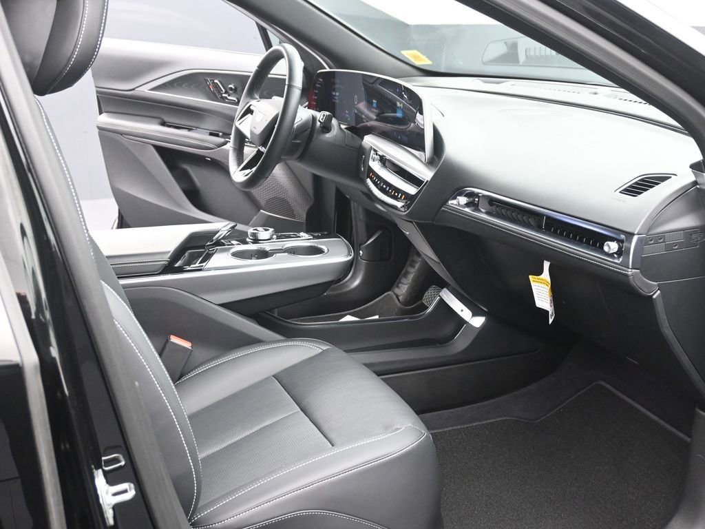 Used 2025 Cadillac Lyriq Sport w/ LPO, Floor Liner Package image 11