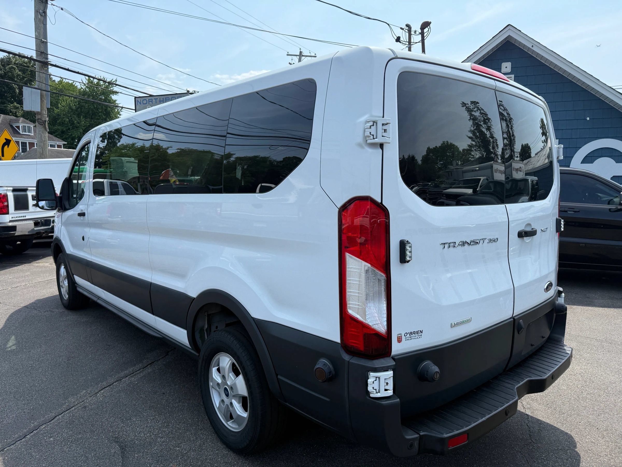 Used 2018 Ford Transit 350 XLT RWD image 5