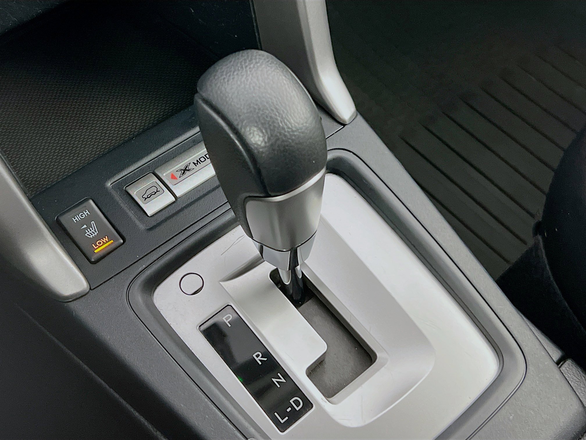 Used 2017 Subaru Forester 2.5i Limited w/ Popular Package #2 image 12