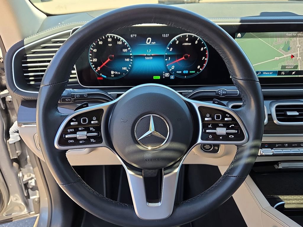 Used 2022 Mercedes-Benz GLS 450 4MATIC image 21