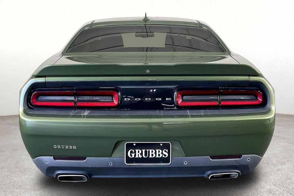 Used 2018 Dodge Challenger SXT Plus RWD image 6