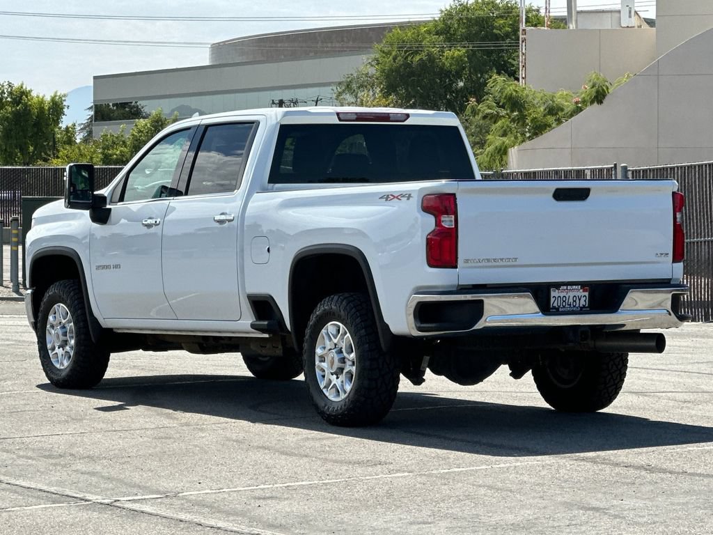 Used 2023 Chevrolet Silverado 2500 LTZ AWD/4WD image 5