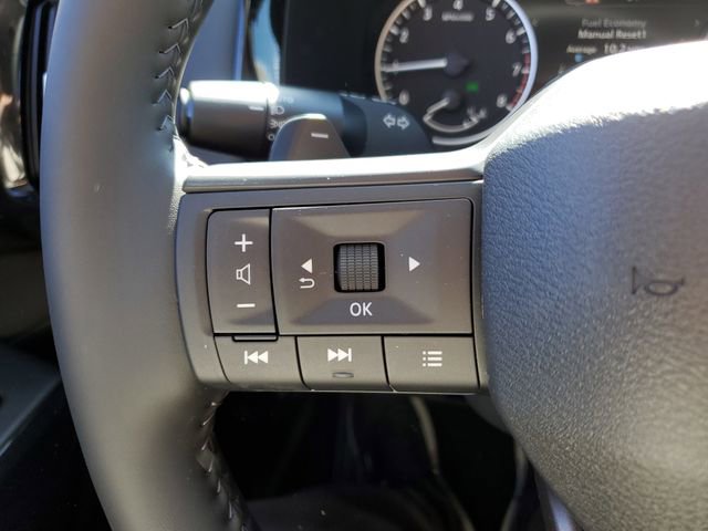 New 2026 Nissan Pathfinder SV image 24