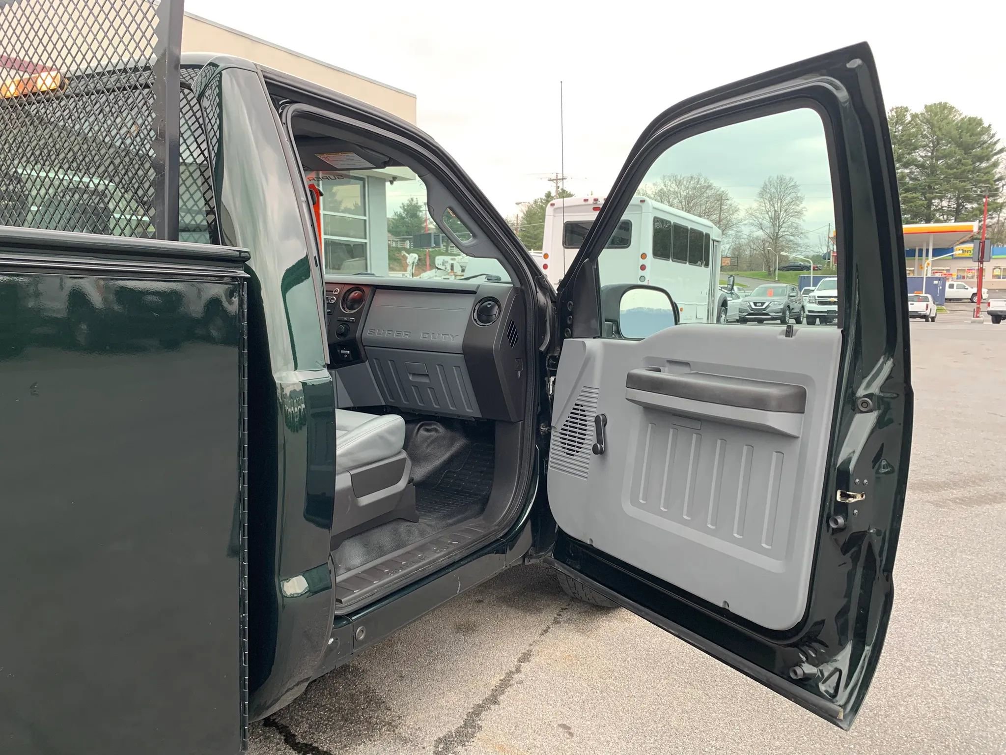 Used 2016 Ford F250 XL image 18