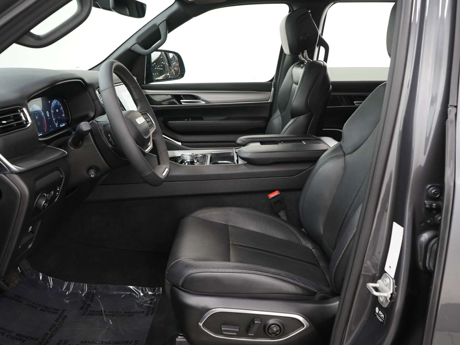 Used 2024 Jeep Wagoneer Series II image 28