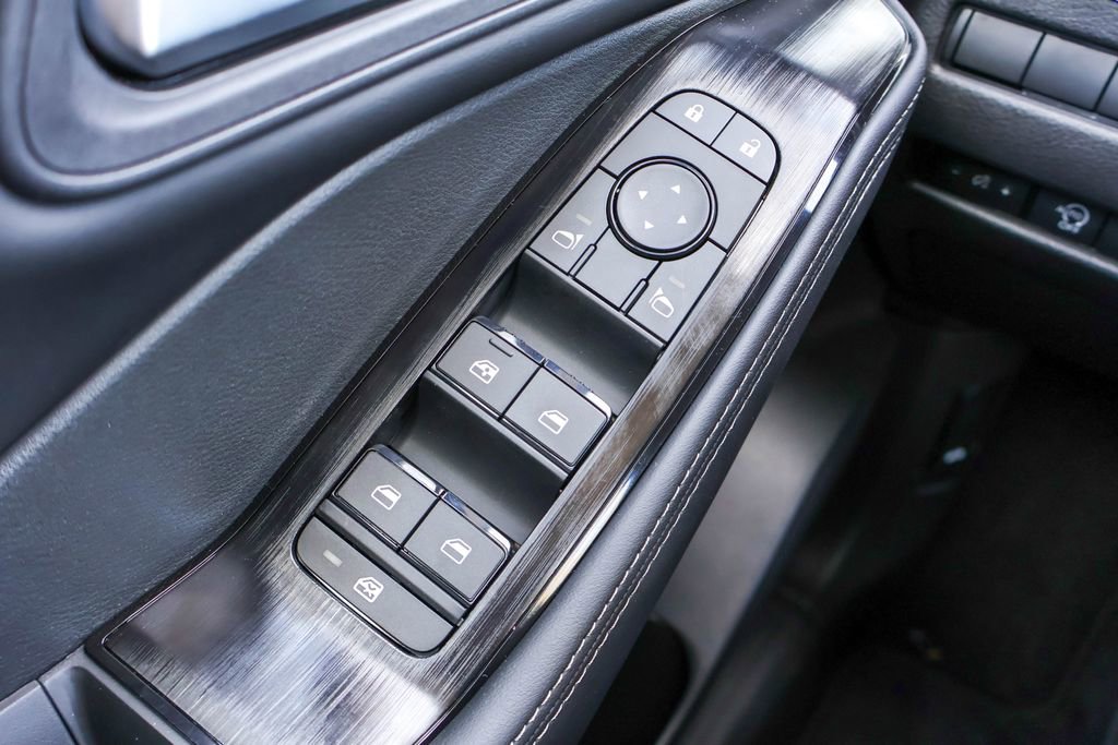 New 2026 Nissan Rogue SV image 15