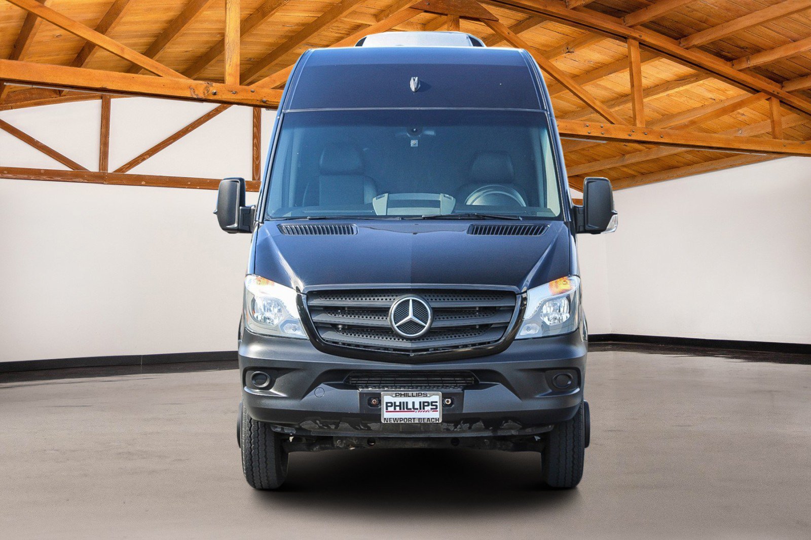 Used 2017 Mercedes-Benz Sprinter 3500 image 9