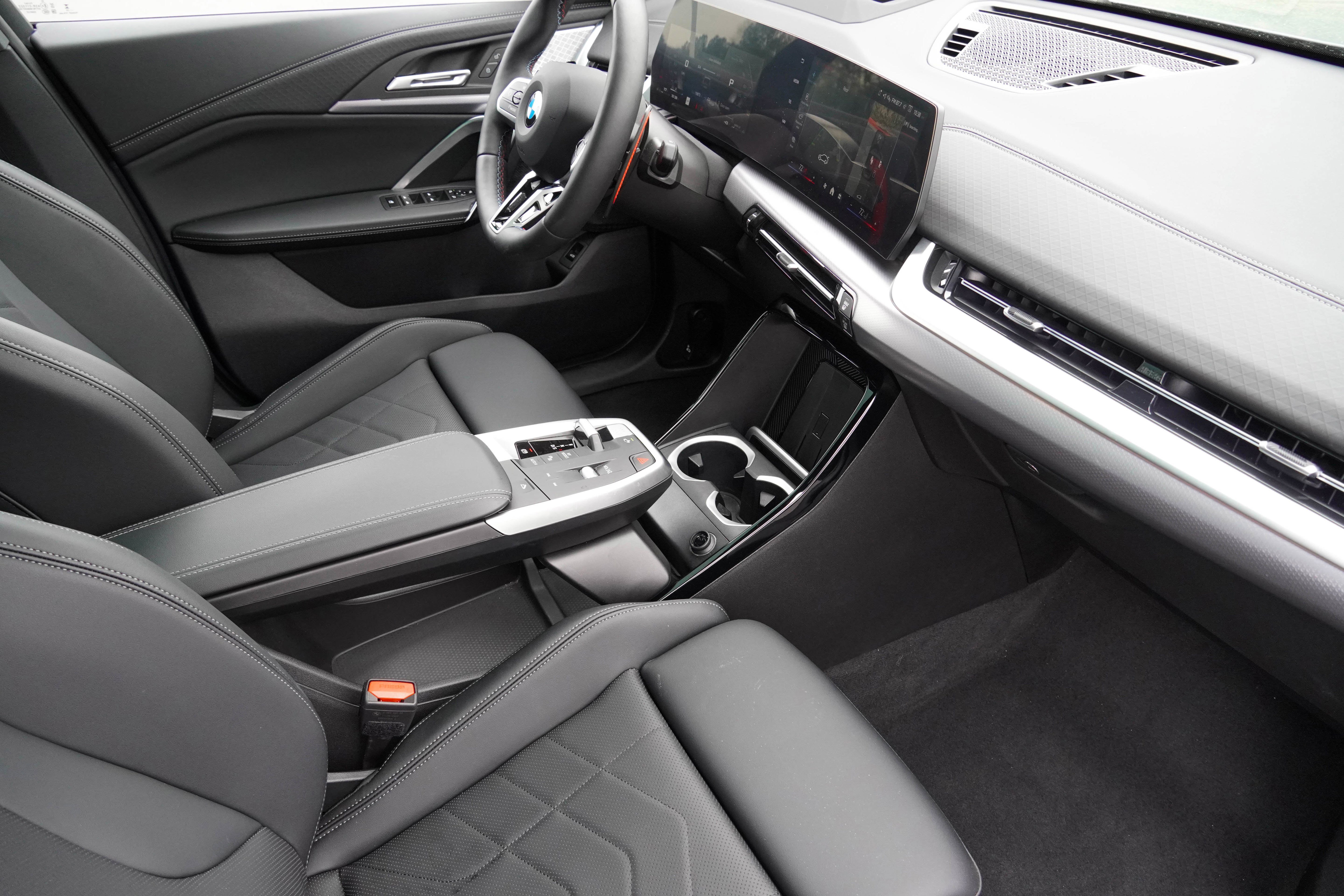 Certified 2025 BMW X2 M35i image 10