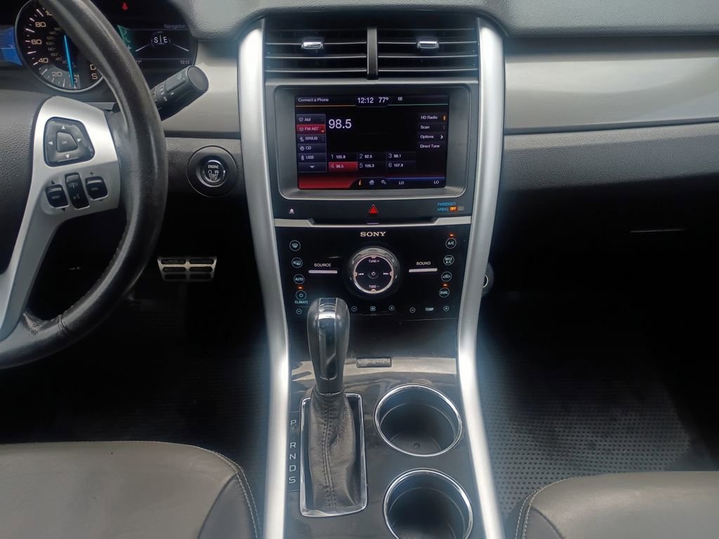 Used 2013 Ford Edge Sport w/ Driver Entry Pkg image 3