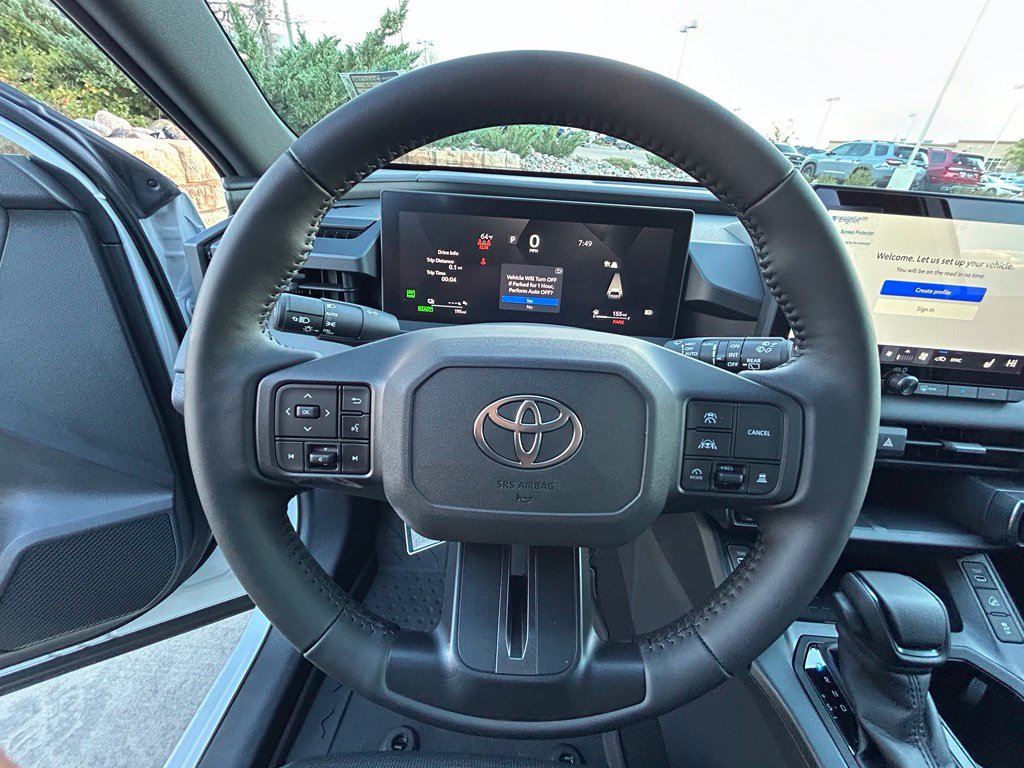 Used 2026 Toyota RAV4 SE w/ Weather Package AWD/4WD image 11