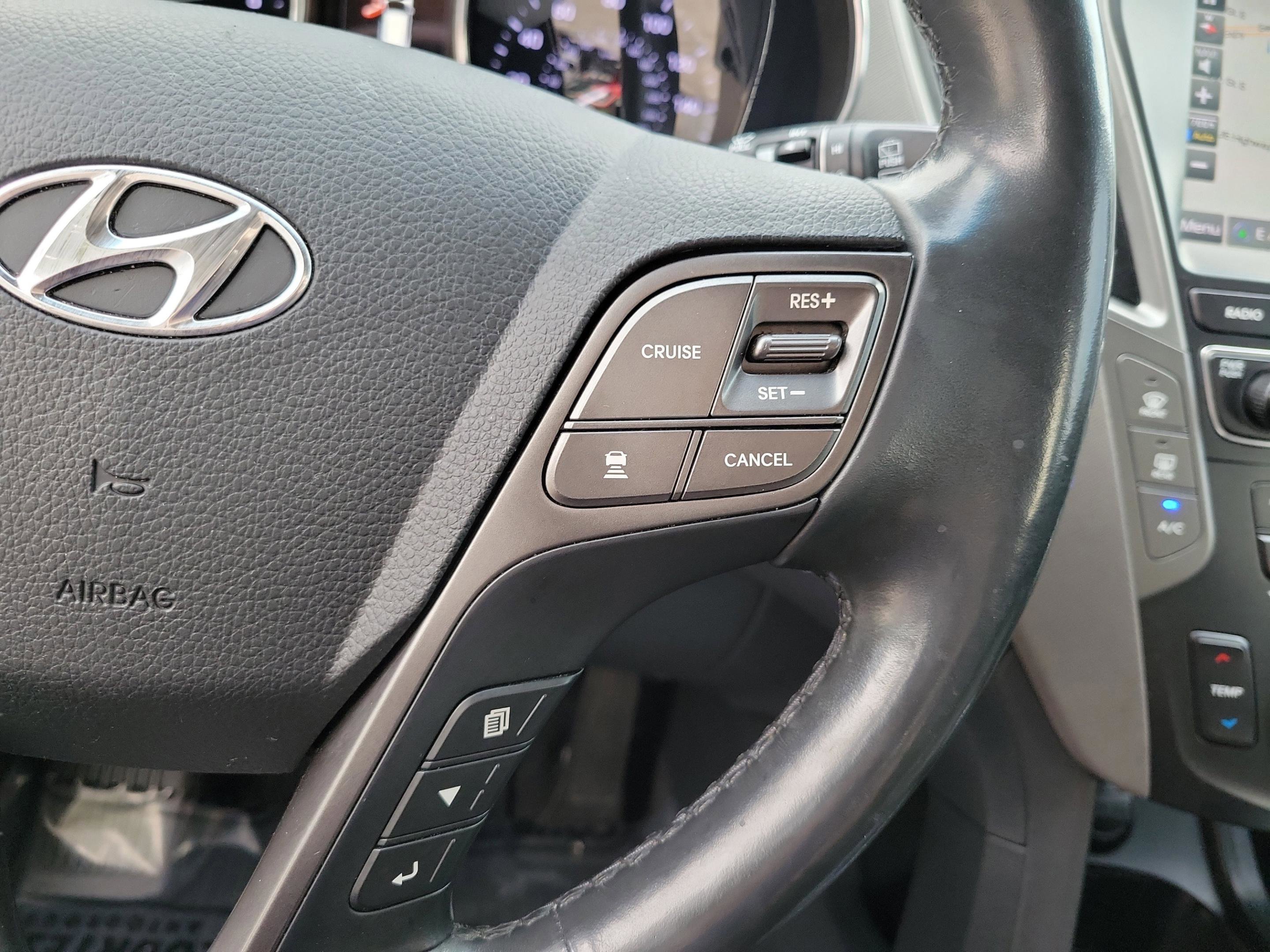Used 2017 Hyundai Santa Fe AWD w/ SE Ultimate Tech Package 03 image 24