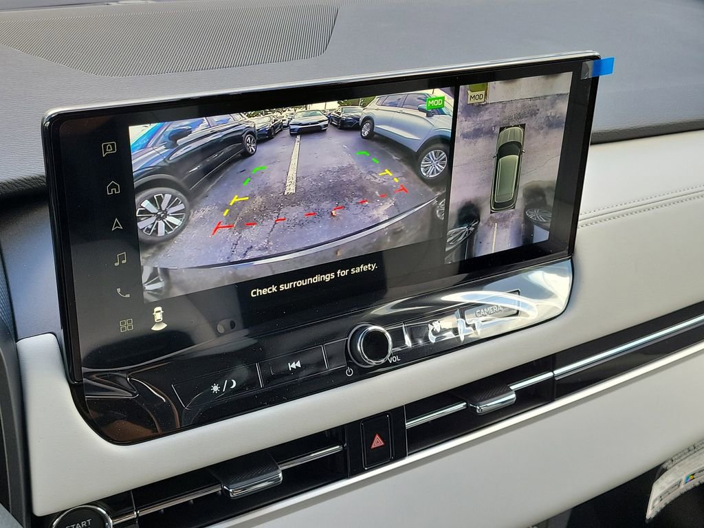 New 2025 Mitsubishi Outlander SE image 17