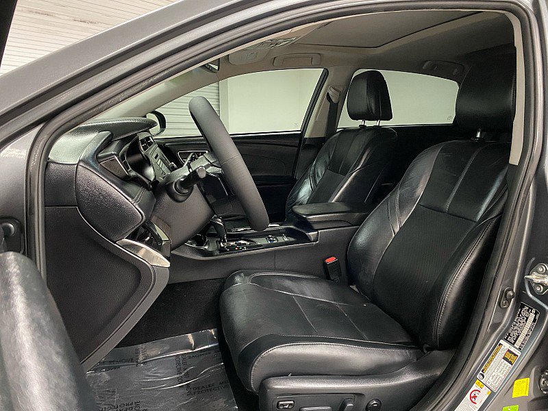 Used 2016 Toyota Avalon Limited w/ Protection Package image 10