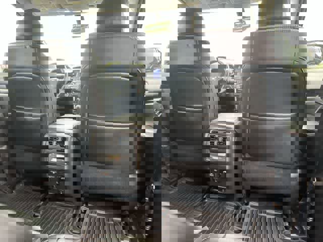 Used 2019 Nissan Pathfinder SL w/ Rock Creek Edition image 13