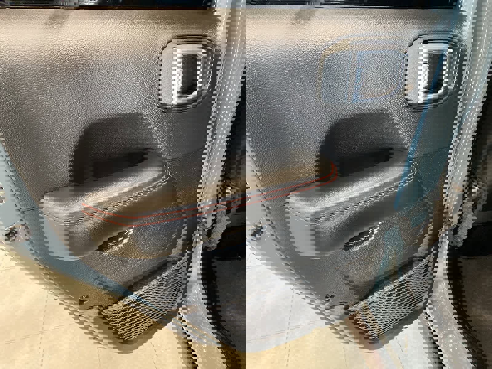 Used 2024 Jeep Wrangler Unlimited Rubicon image 24