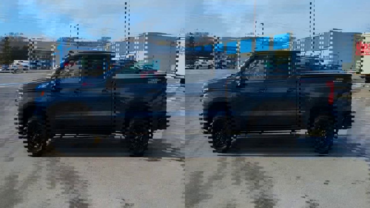 Certified 2021 Chevrolet Silverado 1500 LT Trail Boss image 5