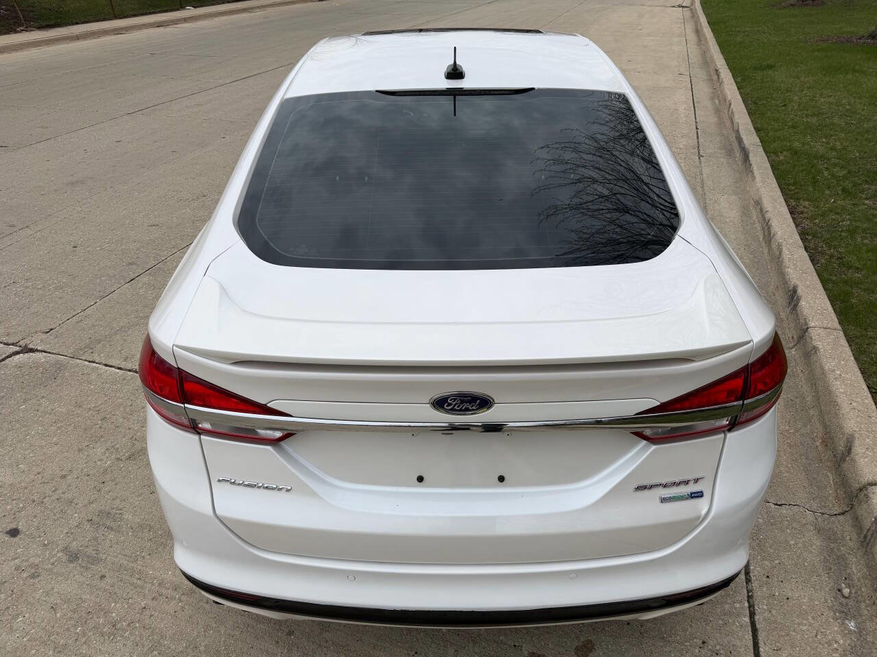 Used 2017 Ford Fusion Sport w/ Equipment Group 401A image 5