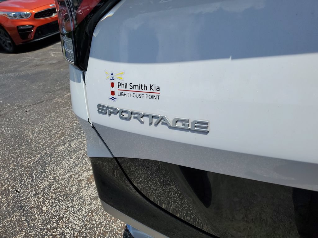 Certified 2023 Kia Sportage SX FWD image 7