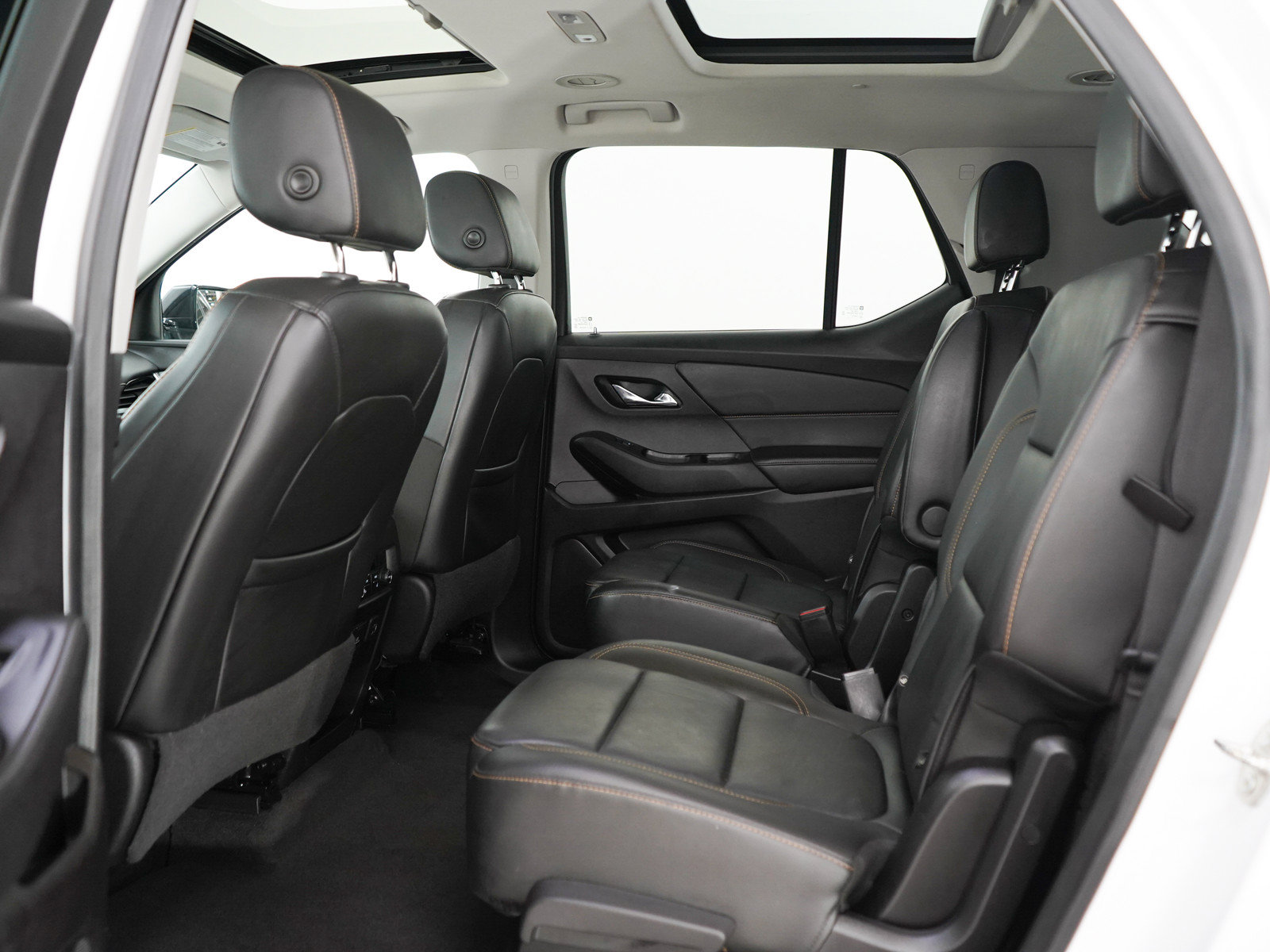 Used 2019 Chevrolet Traverse Premier w/ Redline Edition AWD/4WD image 19