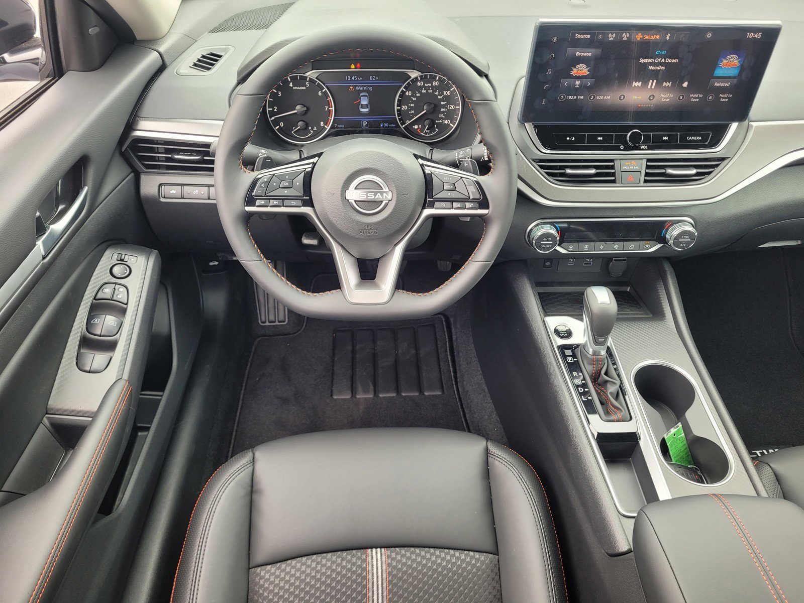 New 2026 Nissan Altima 2.5 SR w/ SR Midnight Edition Package FWD image 8