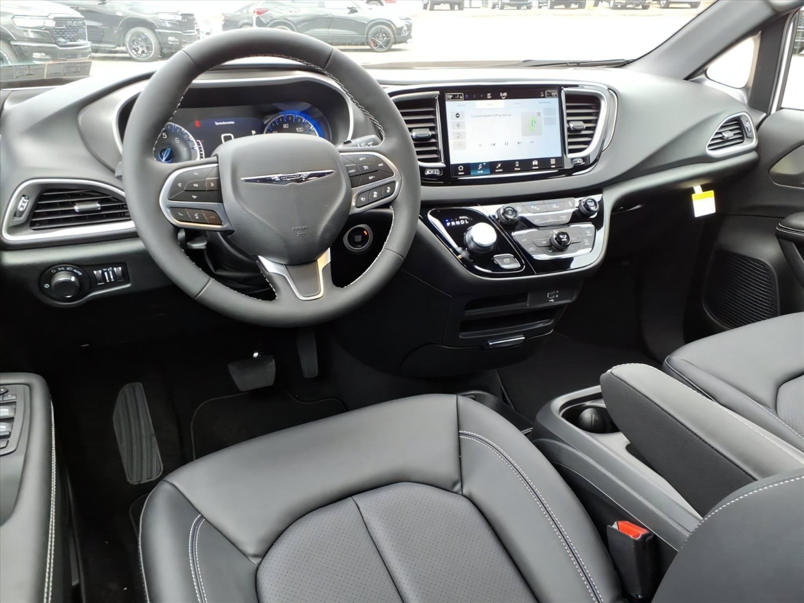 New 2026 Chrysler Voyager LX FWD image 11