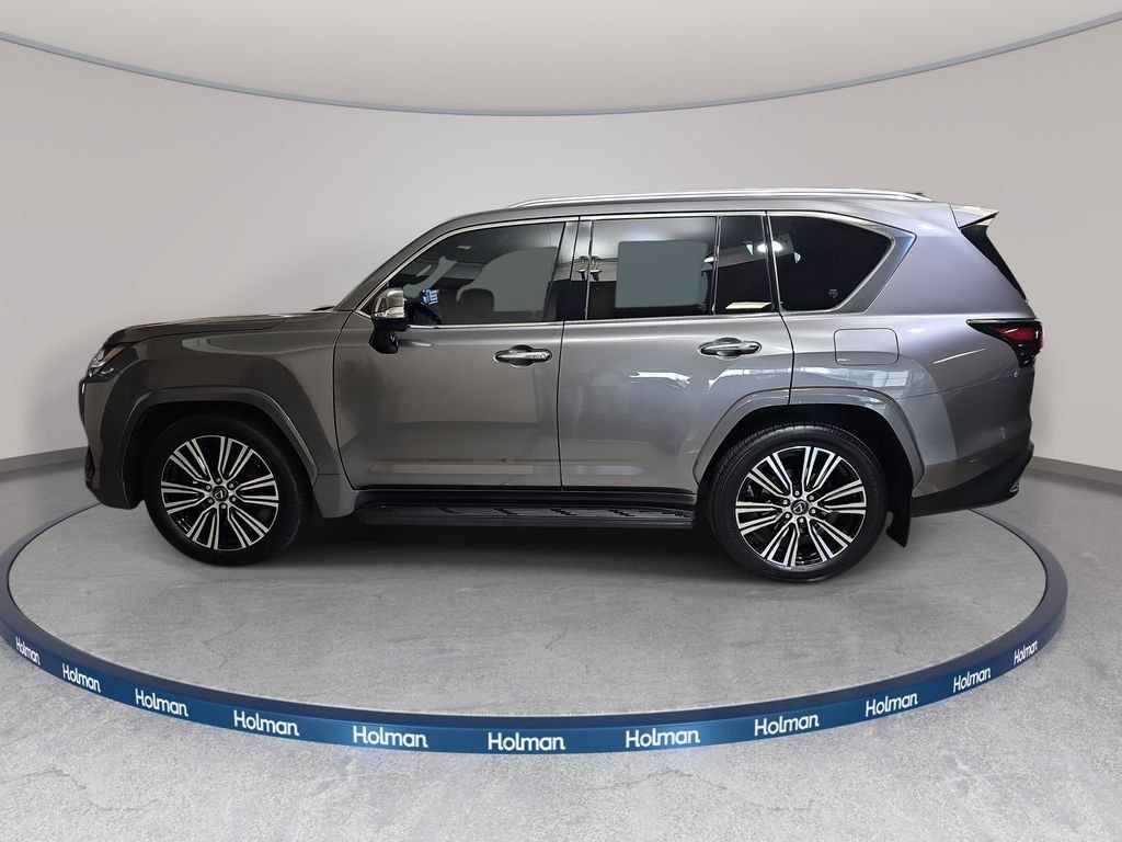 Certified 2024 Lexus LX 600 4WD w/ Luxury Package image 8