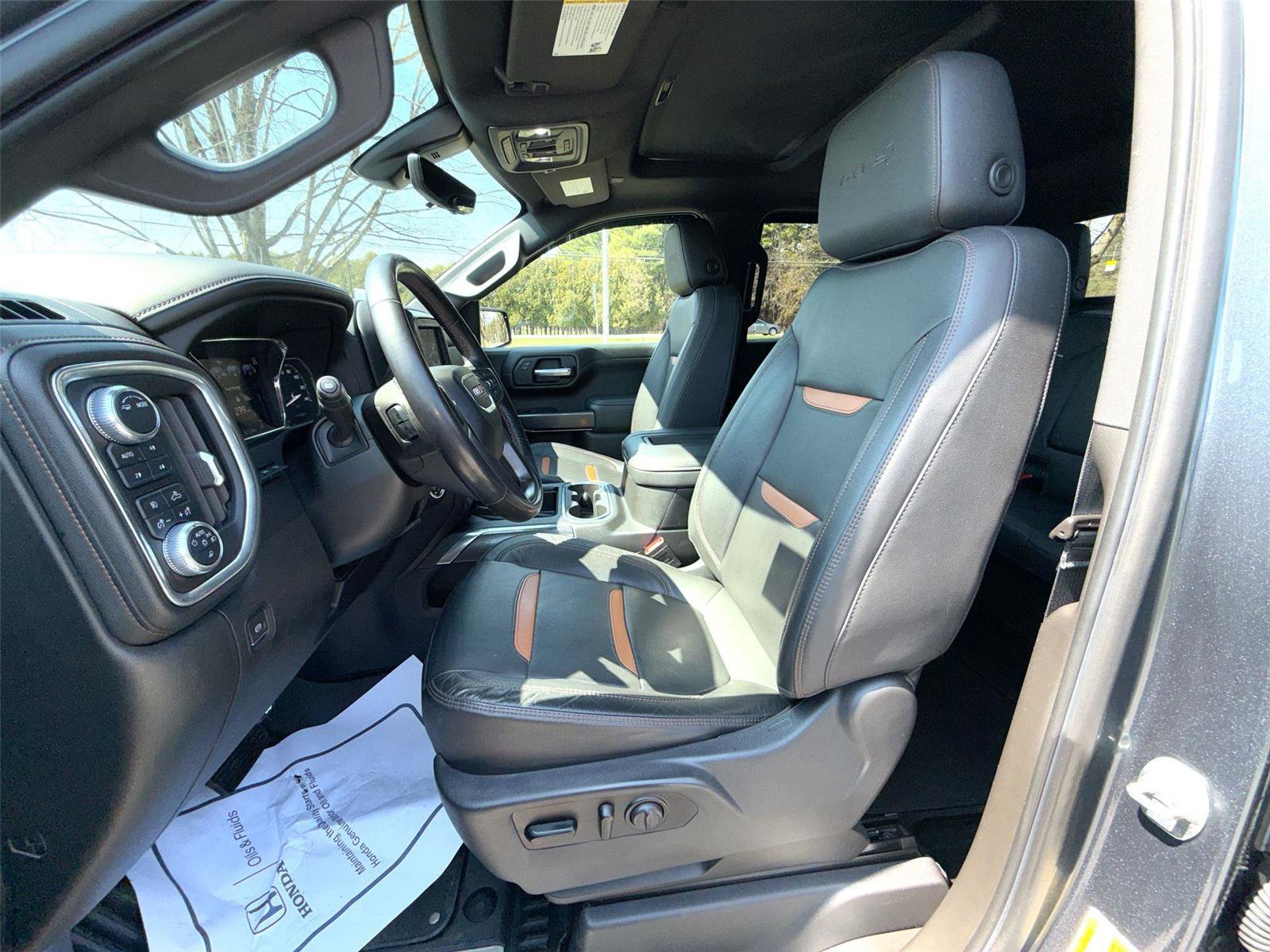 Used 2021 GMC Sierra 1500 AT4 w/ Technology Package AWD/4WD image 13