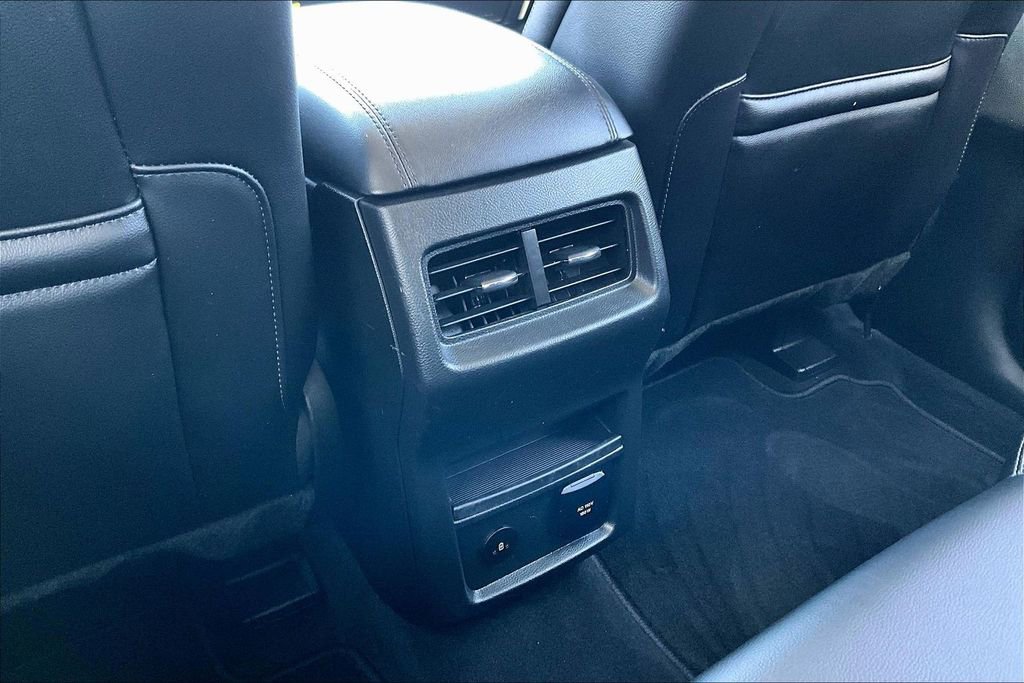 Used 2022 Ford Edge SEL w/ Convenience Package image 33