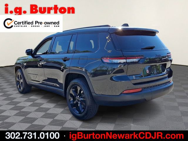 Used 2023 Jeep Grand Cherokee L Limited w/ Black Appearance Package AWD/4WD image 4
