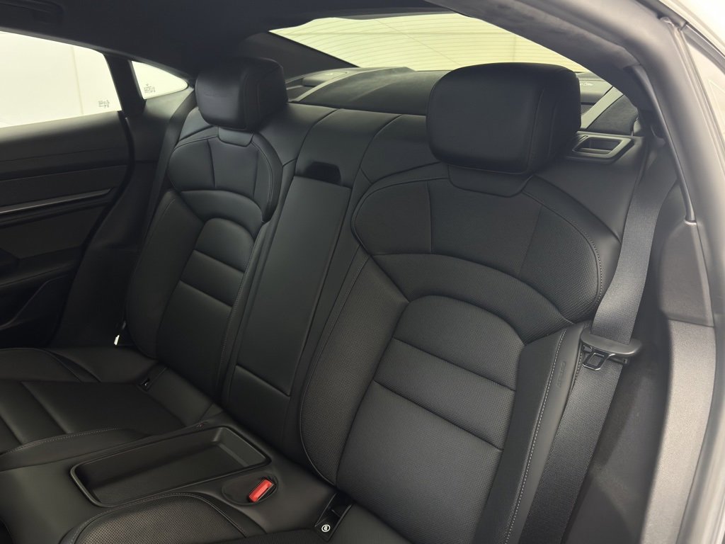 Used 2021 Porsche Taycan Turbo S image 15