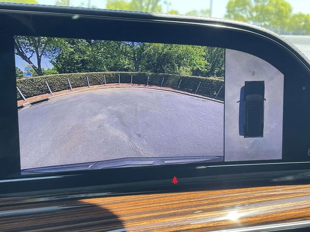 Used 2023 Cadillac Escalade Premium Luxury AWD/4WD image 20