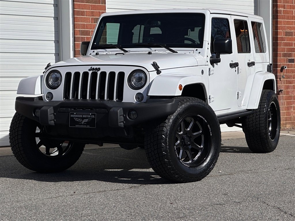 Used 2017 Jeep Wrangler Unlimited Sahara image 7