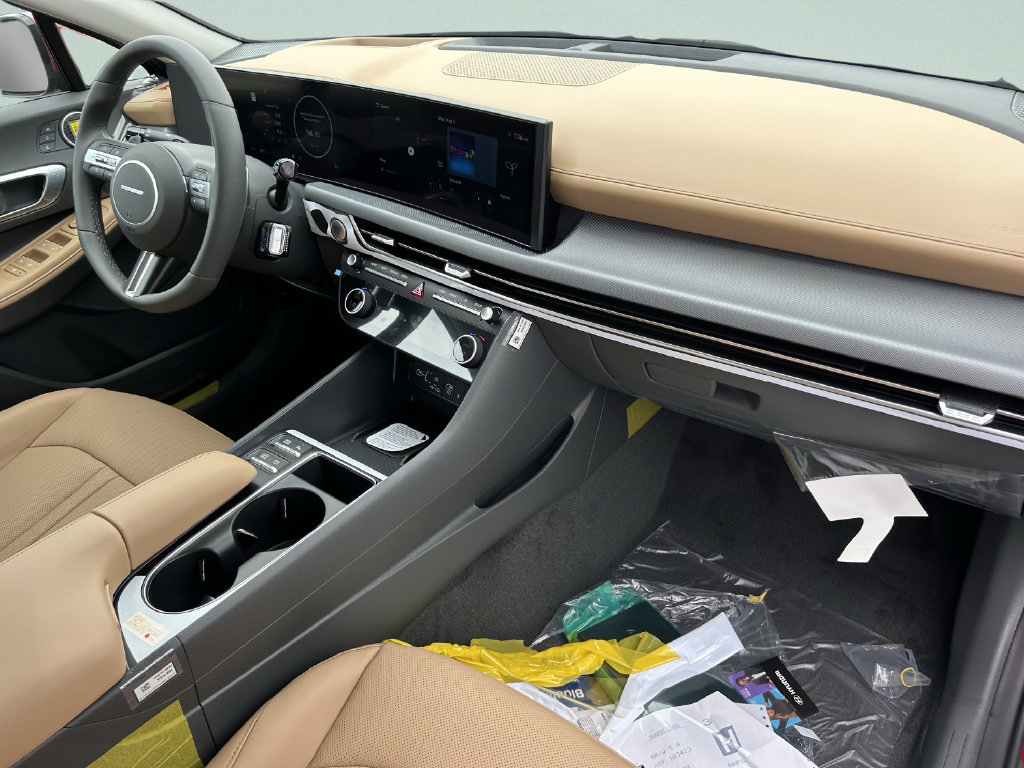 New 2026 Hyundai Sonata Limited FWD image 17