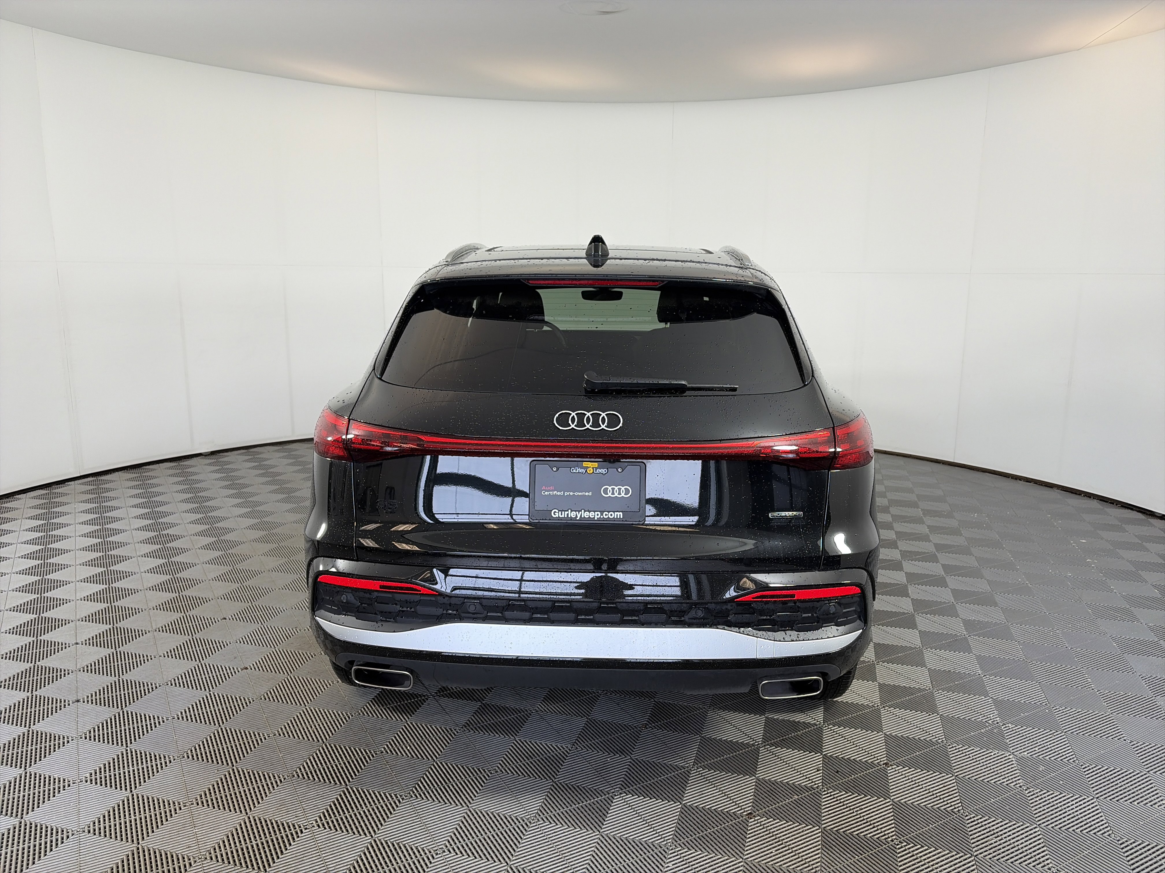 Used 2025 Audi Q5 Premium Plus w/ Premium Plus AWD/4WD image 9