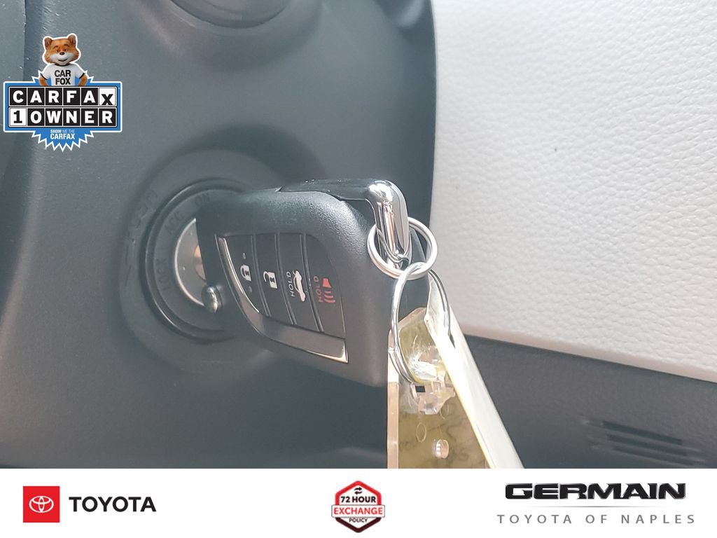 Used 2026 Toyota Corolla LE FWD image 32