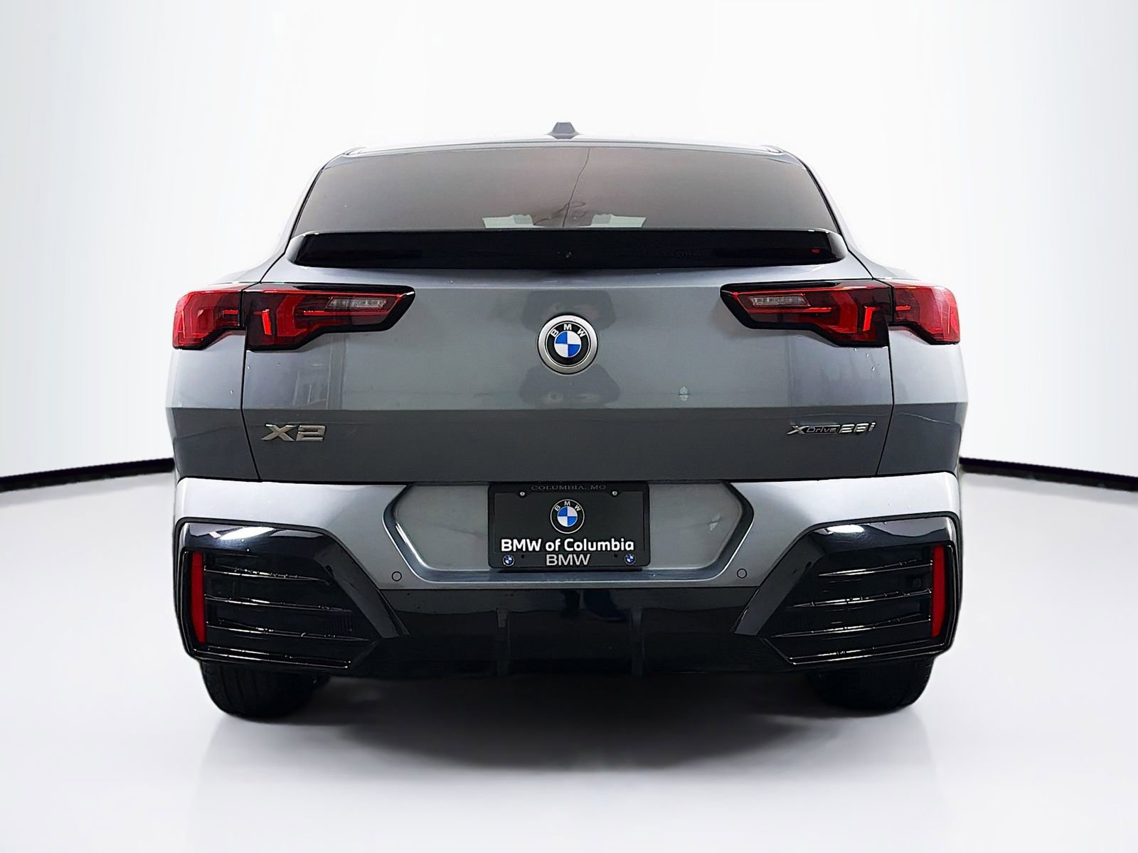 Used 2025 BMW X2 xDrive28i w/ M Sport Package image 6