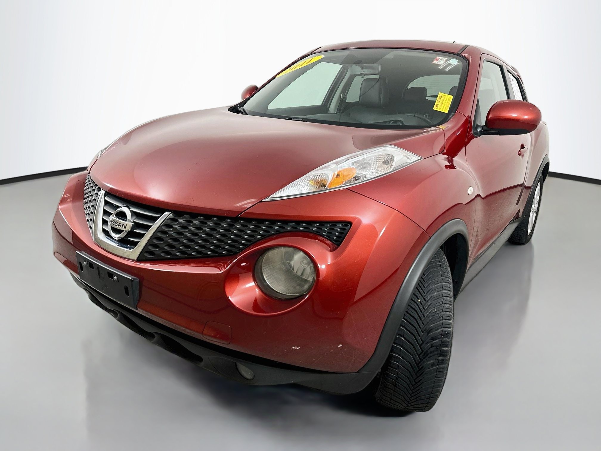Used 2011 Nissan Juke SL FWD image 3
