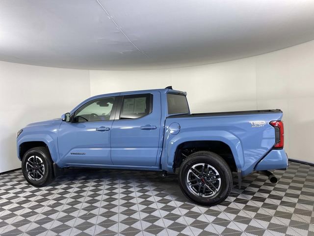 Used 2026 Toyota Tacoma TRD Sport image 5