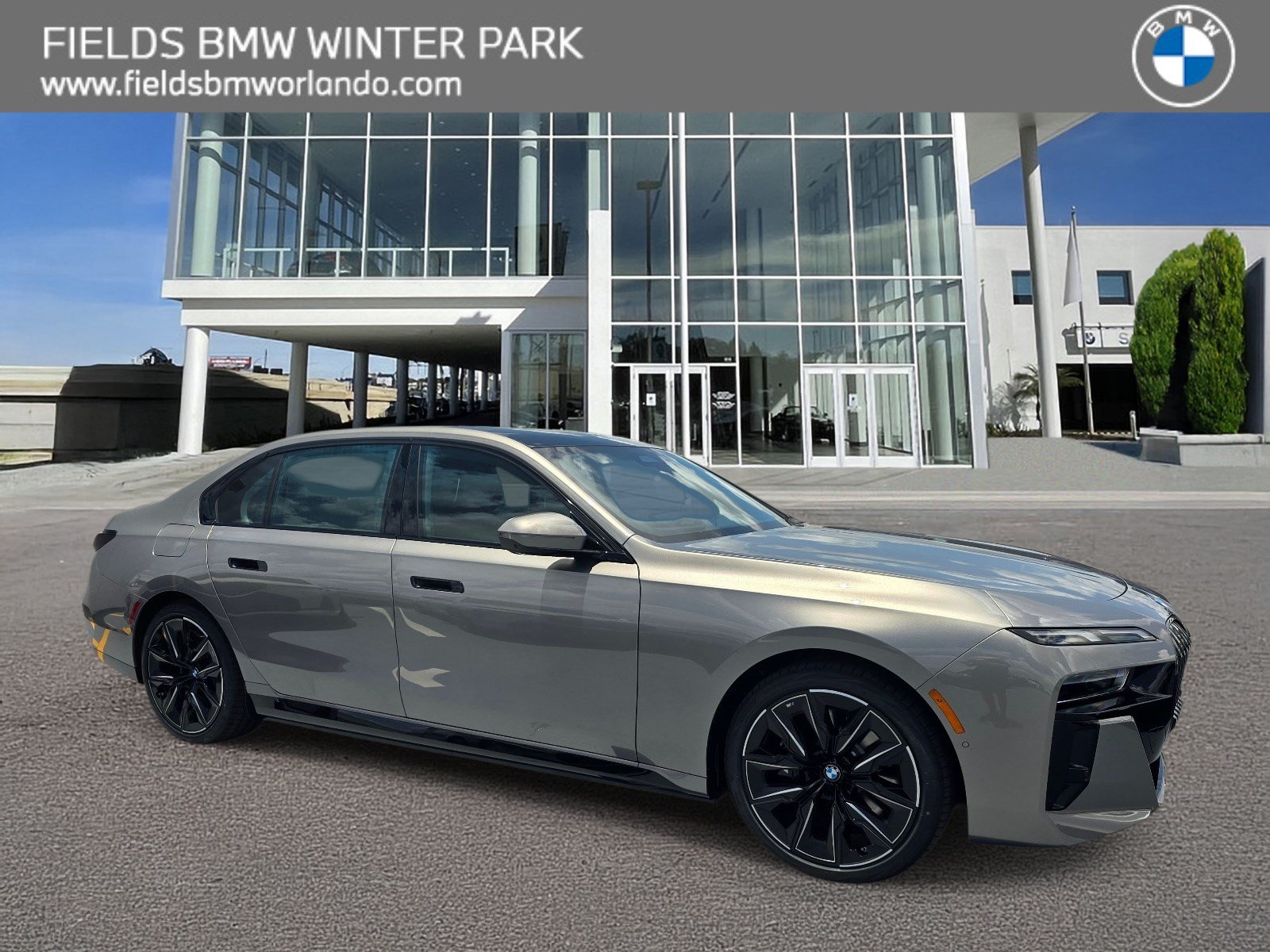 New 2026 BMW 750e xDrive w/ Premium Package