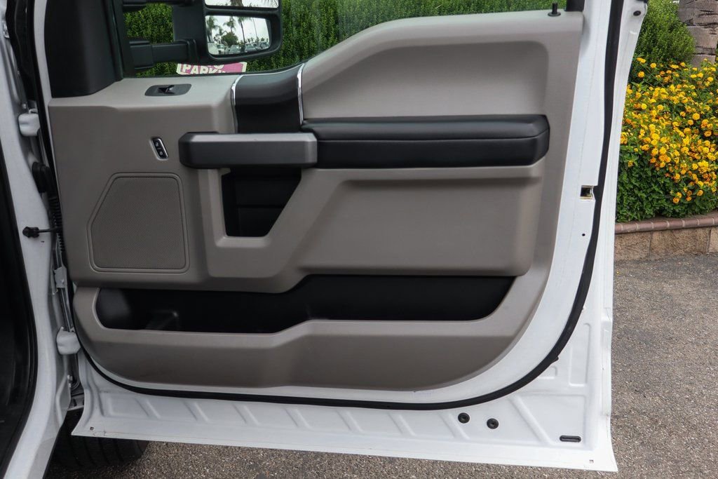 Used 2019 Ford F350 XLT image 42