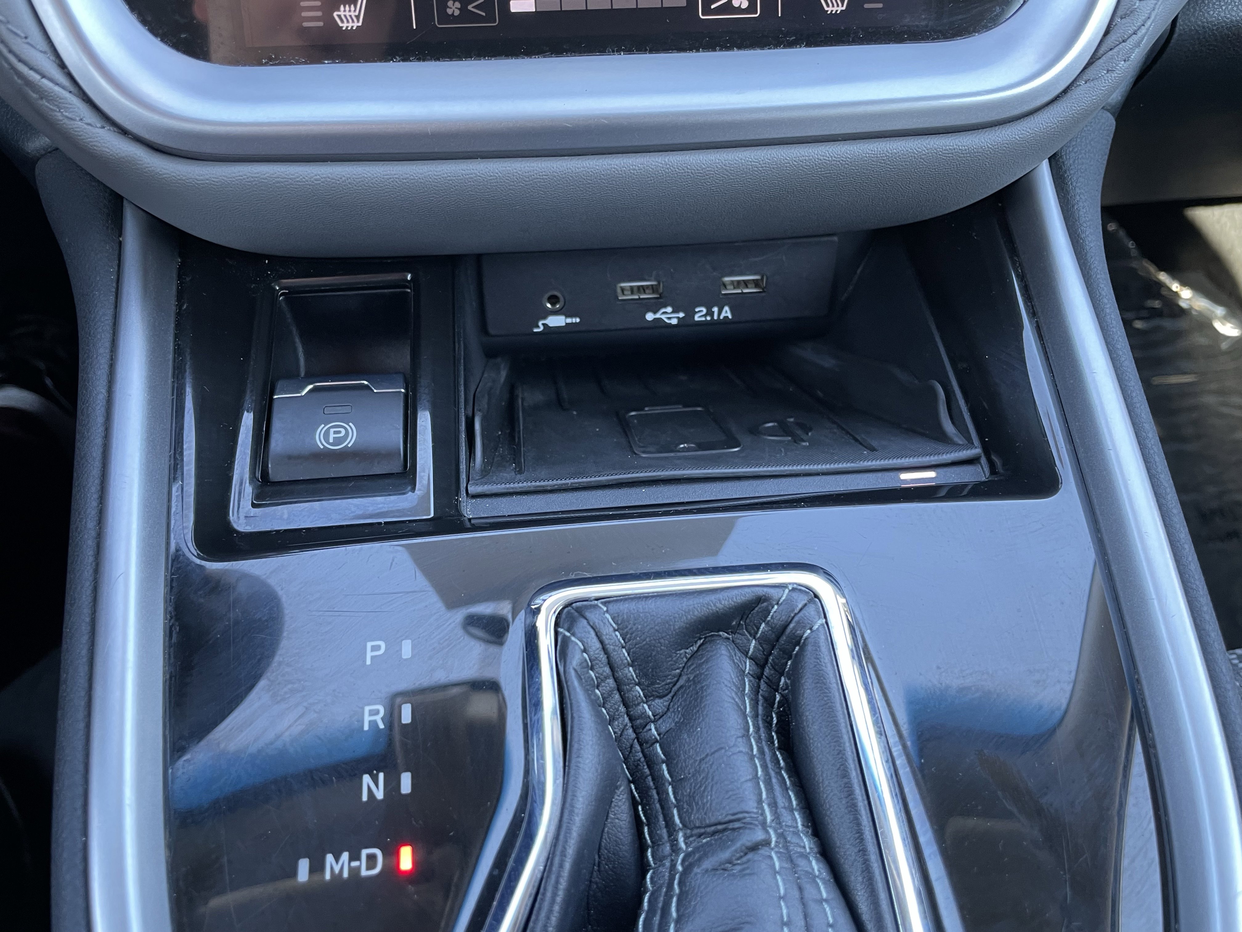 Used 2022 Subaru Outback Premium image 23