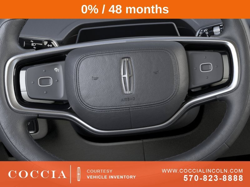 New 2026 Lincoln Nautilus Premier AWD/4WD image 12